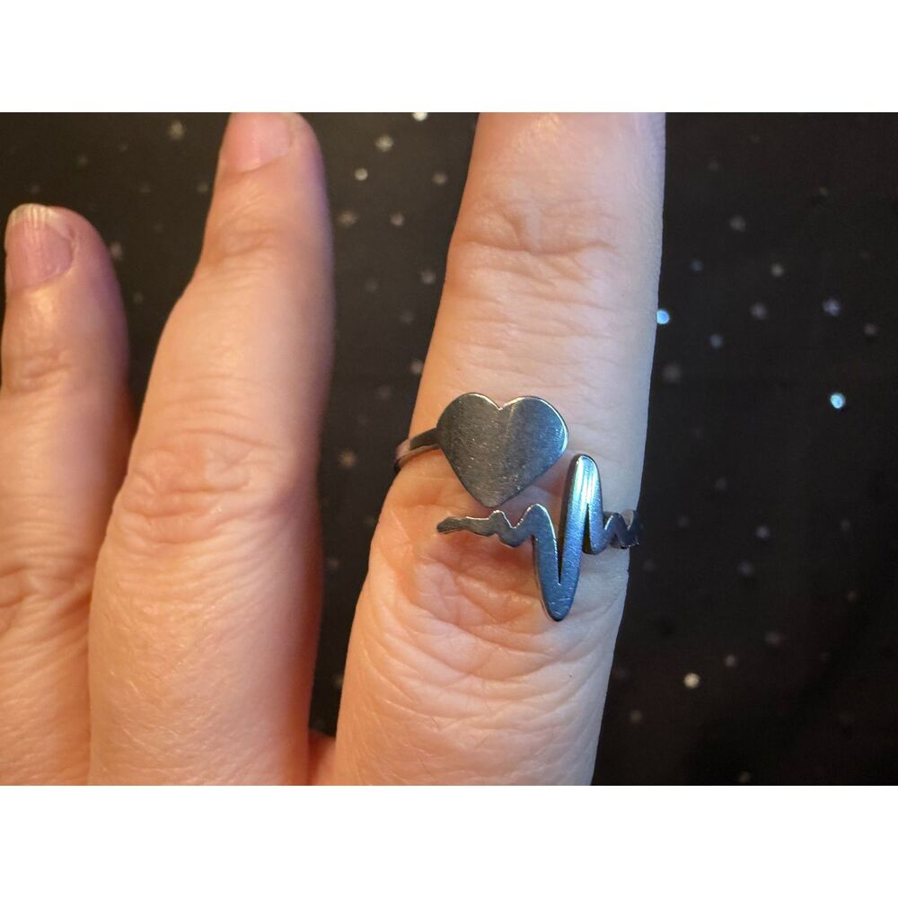 Heart Pulse Ring Size 7 Stainless Steel, Silver Tone Heartbeat EKG Ring